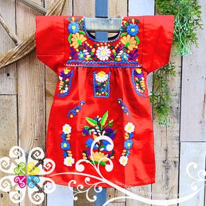 Vestido mexicano bordado rojo para niña – Vestido de verano del 5 de Mayo de Tehuacán imagen 1