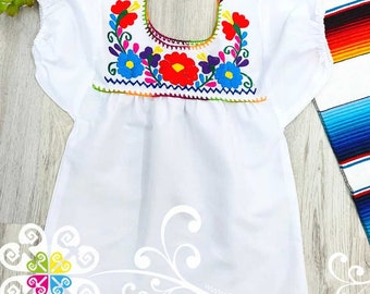 Girl's White Tehuacan Top - Embroider Blouse - 5 de Mayo Top - Mexican Blouse