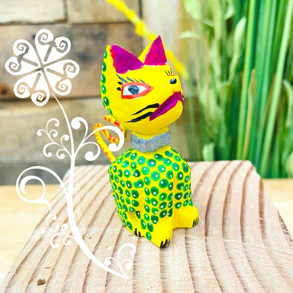 Mini Persa Cat Alebrije - Handmade Wood Figure - Stocking Gift