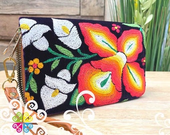 Medium Tehuana Embroider Wallet - Cartera Artesanal bordada - Mexican wallet