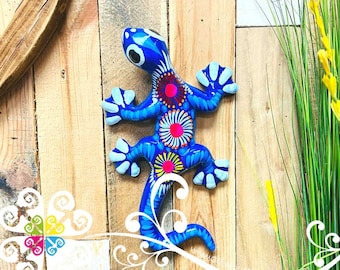 Medium Hand Paint Clay Lizard - Mexican Lizard Decor