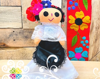 Veracruz Mexican Doll - Handmade Otomi Lele Doll - Muneca - Unique Gift