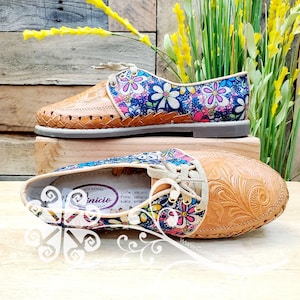 Artisan Leather Women Loafers - Mexican Shoe - Daisy Mosaic