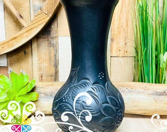 Medium Cartuchero Black Clay Vase - Barro Negro Oaxaca - Authentic Mexican Clay - Home Decor