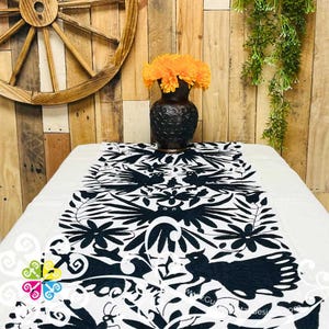 Large Solid Color Black Otomi Table Runner - Camino de Tenango - Mexican Table Runner