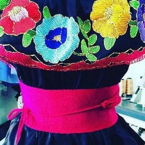 LOTE DE 6 Fajas Mexicanas con Bordado Artesanal modelo Flor Estambre -   Portugal