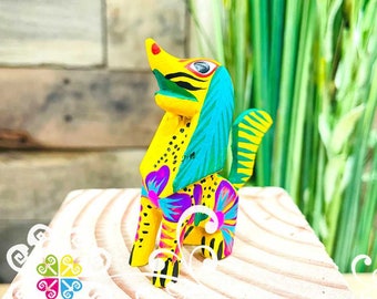 Mini Cocker Dog Alebrije Handcarve Wood Decoration Figure