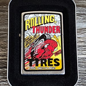 Zippo - 2005 Rolling Thunder Tyres Zippo Feuerzeug, seltenes Zippo im Ruhestand in der Dose