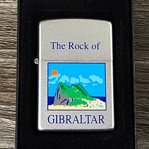 Zippo - The Rock of Gibraltar Zapalniczka Zippo, bardzo rzadka, wycofana z użytku, pamiątkowa zapalniczka Zippo w pudełku