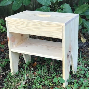 Basic Small Wood Bench with Shelf 18" Long