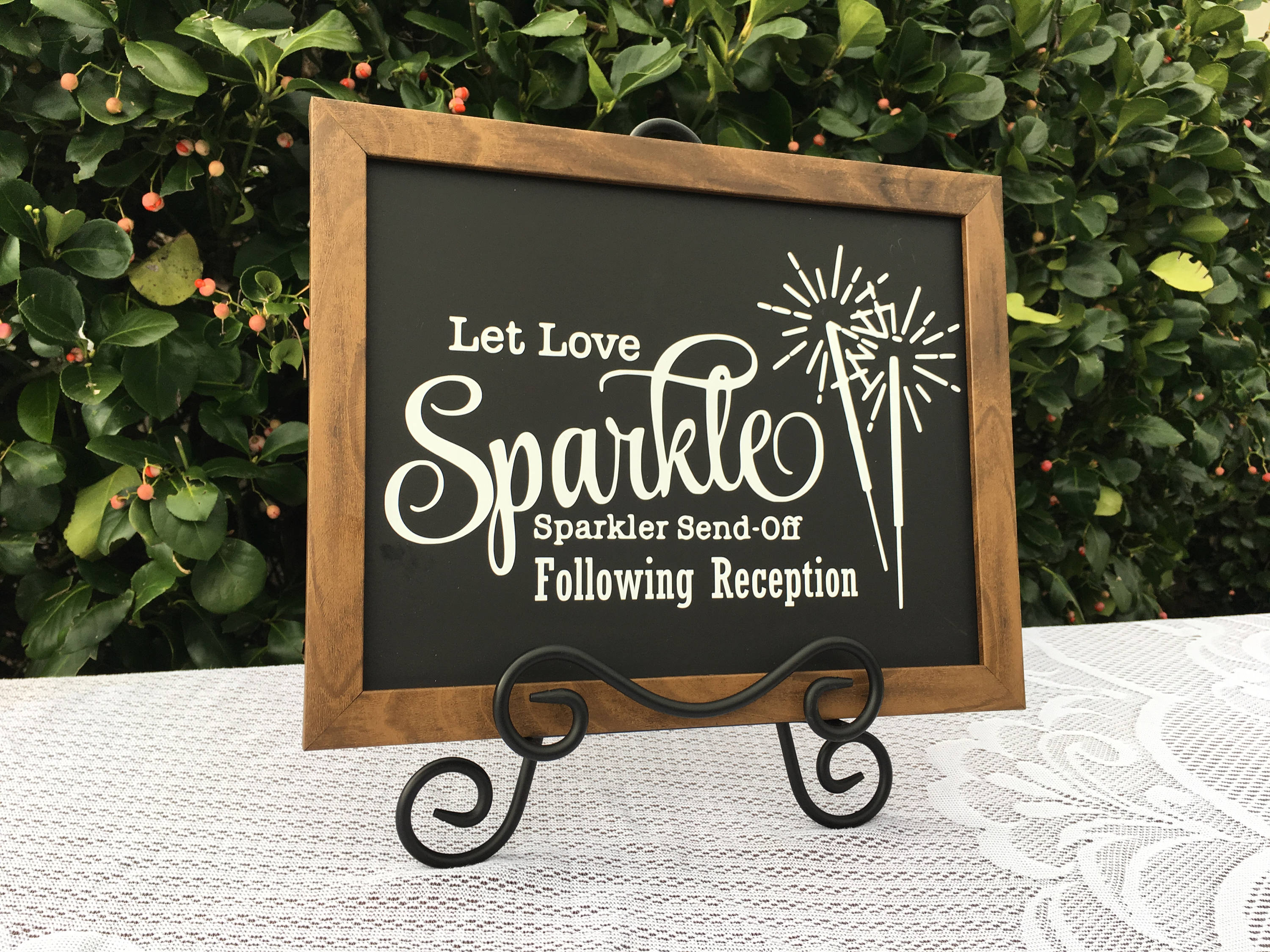 Тротуарный знак. Wait wait wait it is not over picture. Send a sign. To sign. Зарплата в конверте иконка.