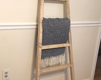 Rustic Reclaimed Wood Blanket Ladder, Towel Rack, Blanket Display, Wood Blanket Holder, Rustic Ladder, Pot Rack, Quilt Rack, Vintage Ladder