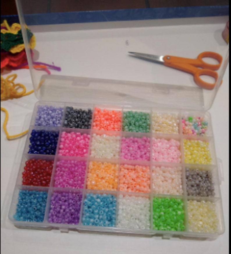Jewelry Beads Making Kit Glass Seed Beads Small Craft Beads Small Beads for DIY Bracelet Necklaces Crafting Jewelry Making Supplies