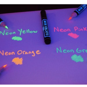 Blacklight Fabric Markers Blacklight Party Glow in the Dark Party Glow in  the Dark Party Neon Party 80's Party Glow in the Dark Birthday 