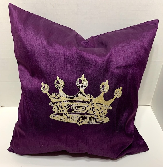 Queen's Crown Pillow With Feather Insert 18x18 Etsy