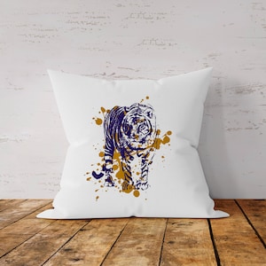 Tiger with paint splatter Pillow with feather insert 18&quot;x18&quot;