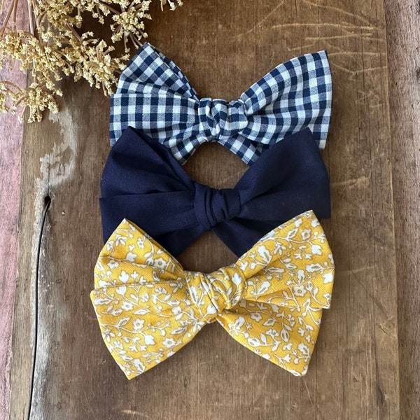 Mustard Hair Bow, Navy Hair bow, Fall Hair Bows, Autumn Hair Bow, Floral Hair Bow, Pigtail Bow Set, Toddler girl gift, pinwheel bow, Pinwhee