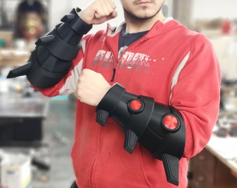 Red Ronin Gauntlets - Precolored 3D Printed Kit