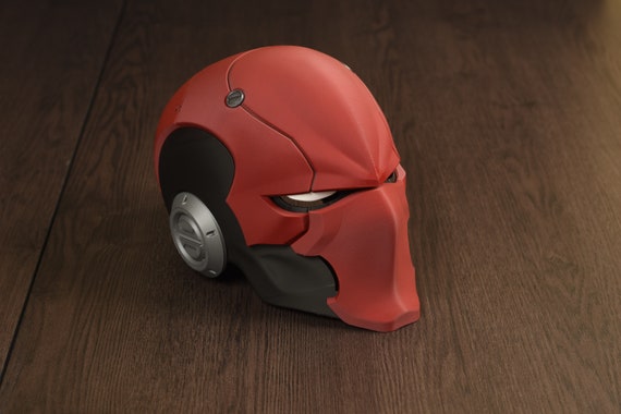 РњРѕС‚РѕС€Р»РµРј Red Hood Batman