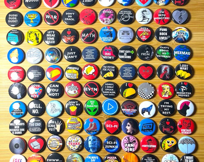 100 Buttons Pins HUGE Lot, Lot of 80's 90's Vintage Style Buttons ...