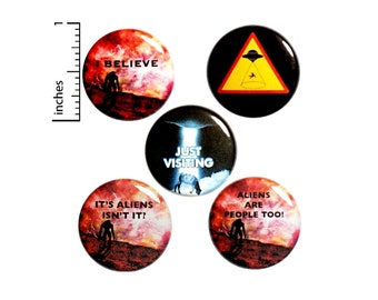 Alien Buttons or Fridge Magnets // Backpack Pins // Lapel Pins // Alien Abduction // Sci Fi Badges or Magnets // 5 Pack // Gift Set 1" #P5-3