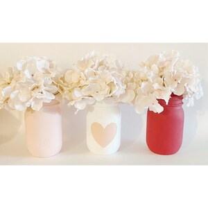 Valentine’s Day Centerpieces, Valentine’s Day Crafts, Heart Centerpieces, Pink Mason Jars, Valentine’s Day Gift, Valentine’s Day Decorations