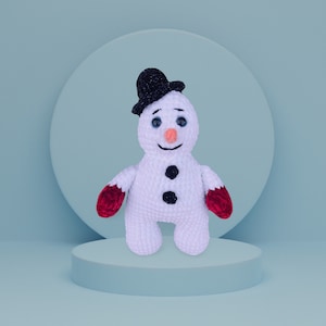 Freezy the Snowman Crochet PDF Pattern