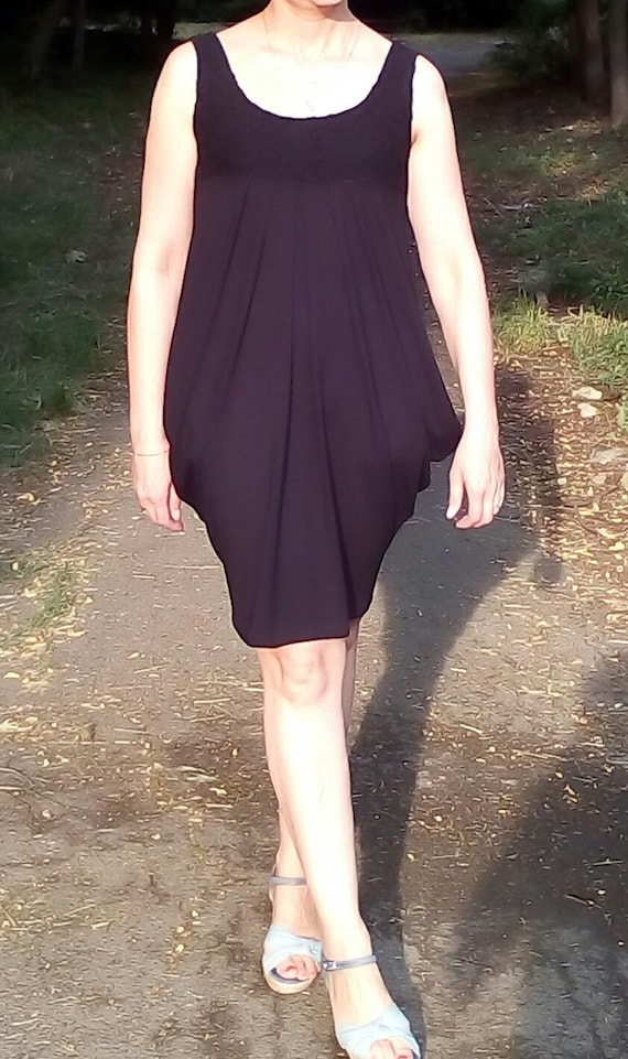 black loose midi dress