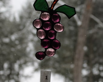 Stained Glass Grape Bunch