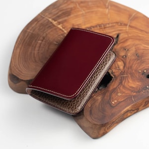Shell Cordovan Card Wallet / Cordovan Leather Compact Front Pocket Wallet / Shinki Hikaku Vegetal Curtido