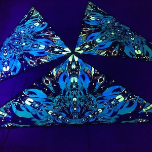 Gobelin trójkątny z reaktywnym promieniowaniem UV, psychodeliczna zielona fluorescencyjna dekoracja