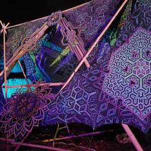 Fluorescent Psychedelic Party Decor for DJ Stages UV Glow Festival Rave DJ Booth Blacklight Decoration Tapestry