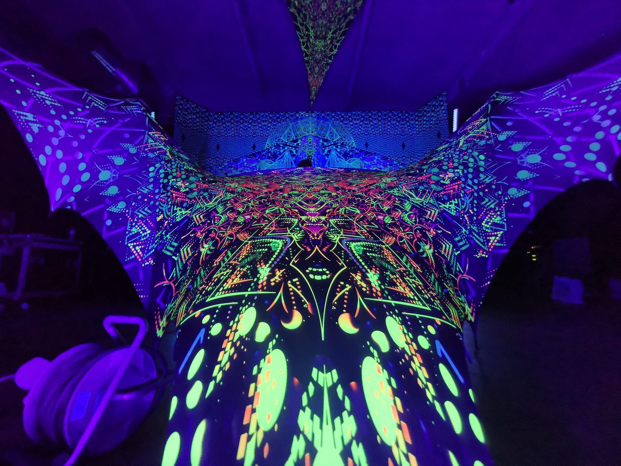 UV Psychedelic Lycra DJ Booth, Festival Stage Decoration - Etsy