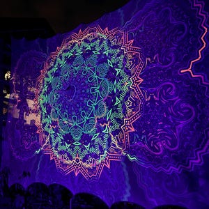 Glow in the Dark  Fractal Portal Mesh  Tapestry, Neon 3D Psychedelic Art, Blacklight Decor