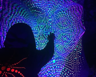 Optical Shamanic Mesh Tapestry Set, UV Blacklight Fractal Art, Fabric Poster