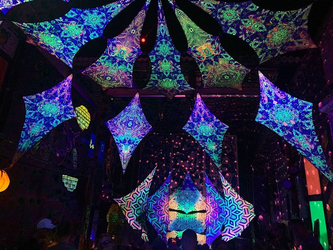 Uv-reactive Tapestry Canopy SET, Glow in the Dark Psychedelic Trippy ...