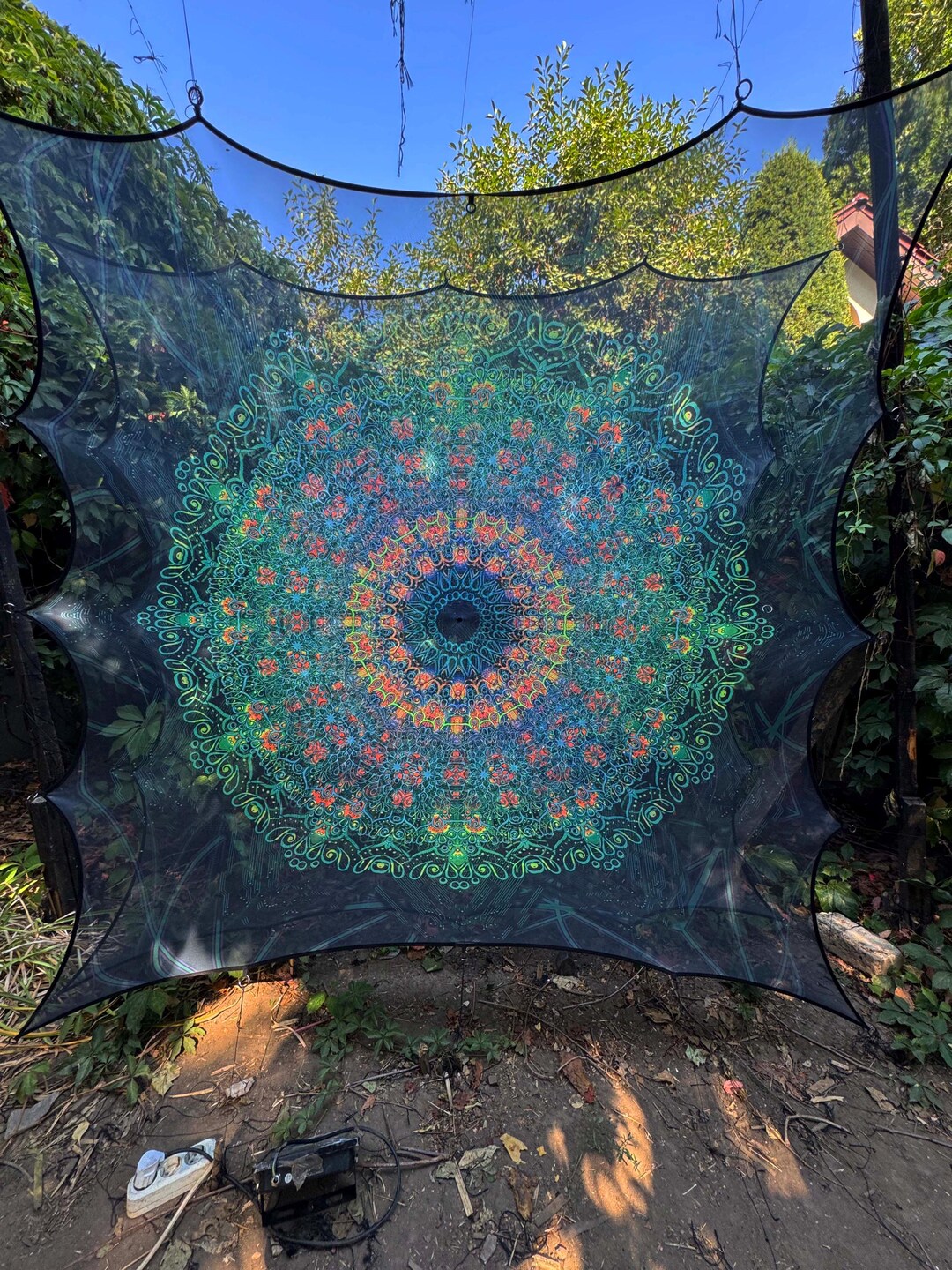 Trippy Psychedelic Mandala Tapestry 2 Layers - UV Blacklight Wall Art ...