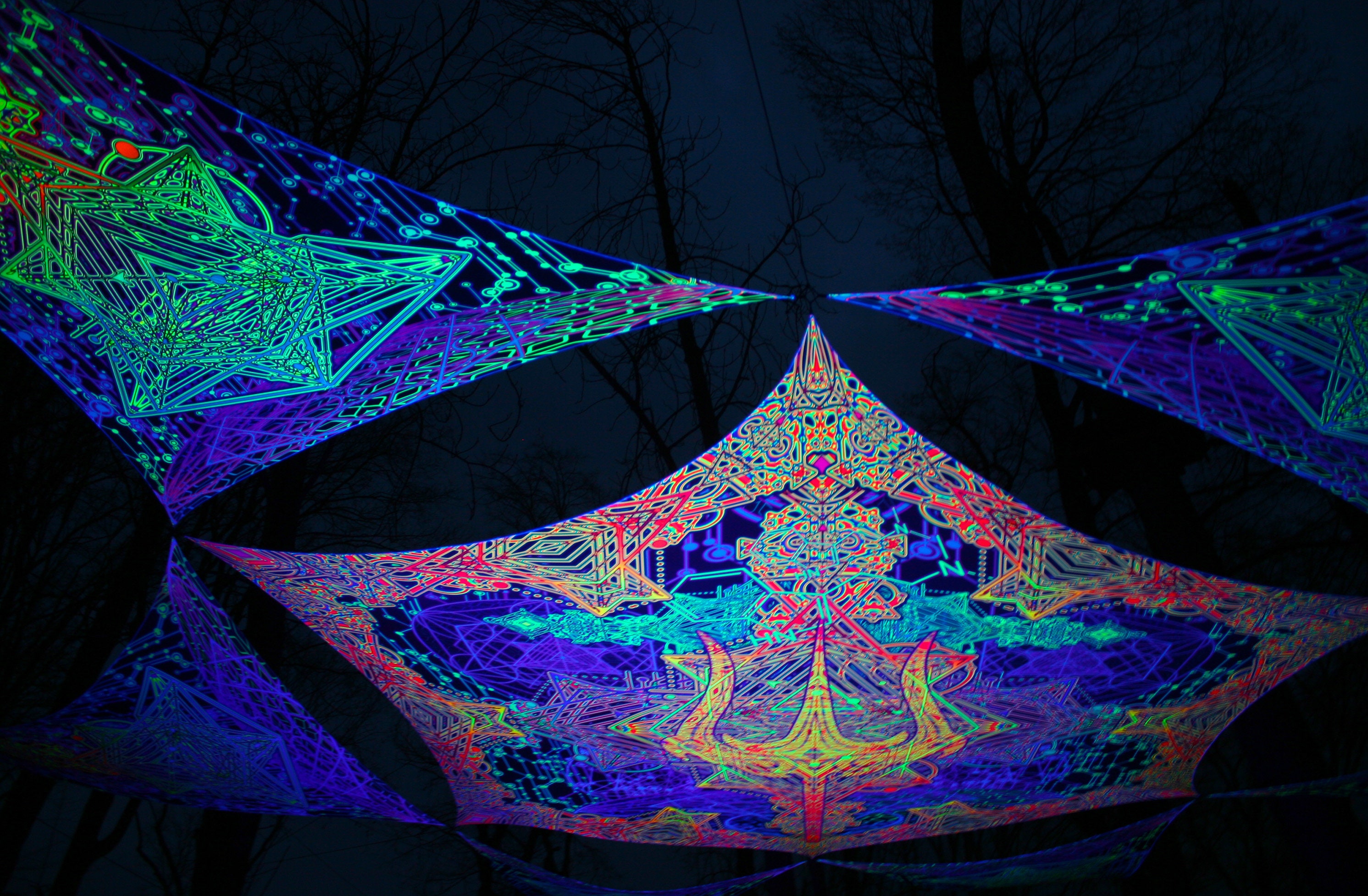 UV Psychedelic Ceiling Decoration Trishul Fluorescent Canopy Design ...