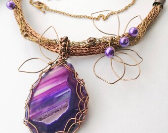 Purple Agate slice pendant with Viking Knit, Viking knit necklace, gemstone slice, geode jewellery. Fruit jewellery, Bronze chain,