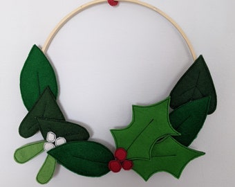 Green Christmas Wreath Felt Decoration