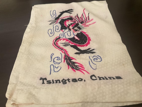 Vintage Souvenir Scarf / Tsingtao China / Dragon
