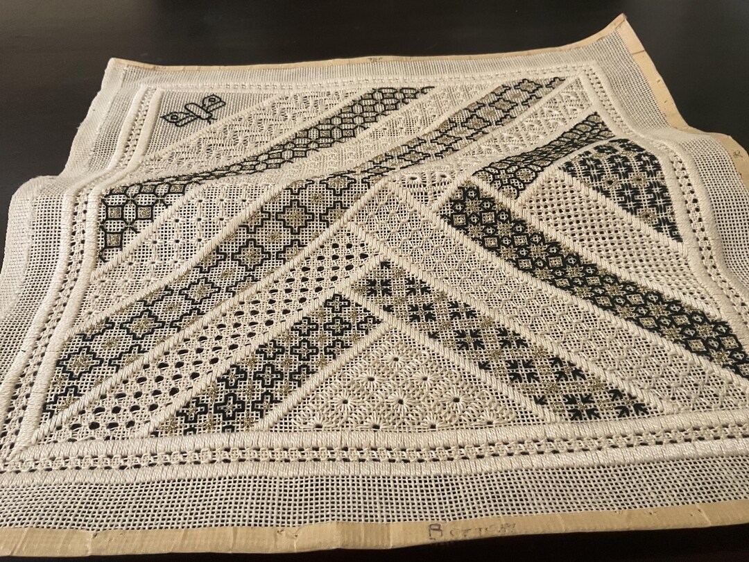 Needlepoint Sampler Canvas / Vintage Completed Fancy Needlework - Etsy