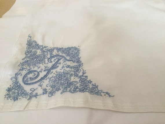 Vintage Handkerchief / Very Fancy Madeira Embroid… - image 2