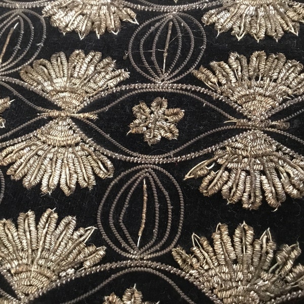 Vintage Velvet Clutch Bag and Belt / Indian Zardosi Embroidery