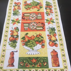 Vintage Linen Tea Towel / 1960s Kitchen Colors / Midcentury Tea Towel