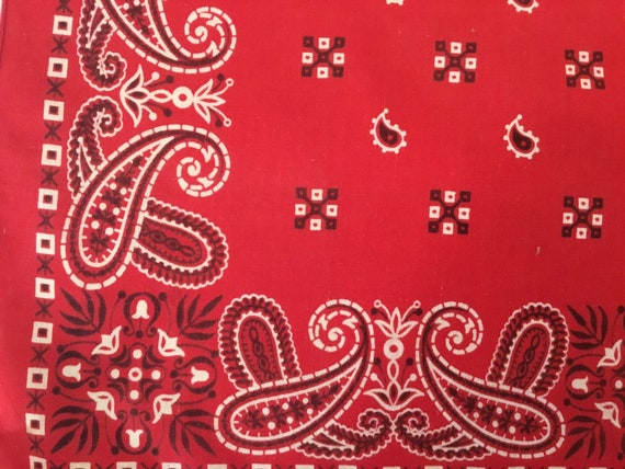 Vintage Turkey Red Bandana / Tower with Paisley a… - image 3