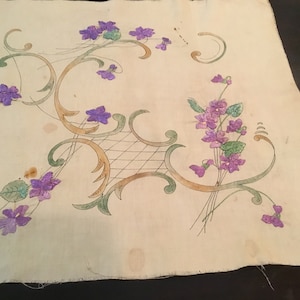 Shabby Vintage Pillow Top to Finish / Embroidery and Fabric Paint