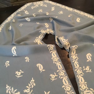 Vintage Embroidered Wool Shawl from India / White Crewel Work on Wedgwood Blue