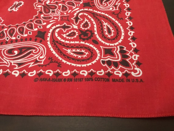 Vintage Bandanna / Bright Bright Turkey Red / Paisley and Compass