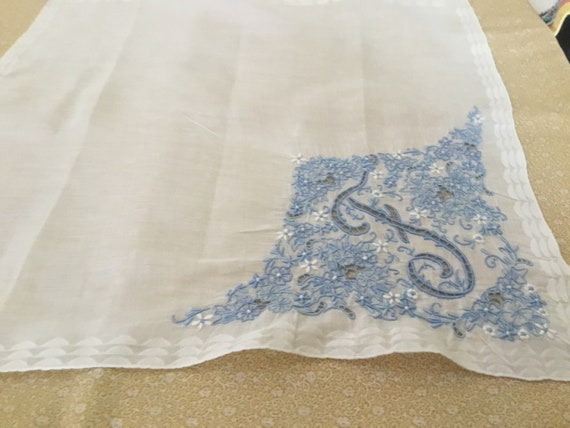 Vintage Handkerchief / Very Fancy Madeira Embroid… - image 5